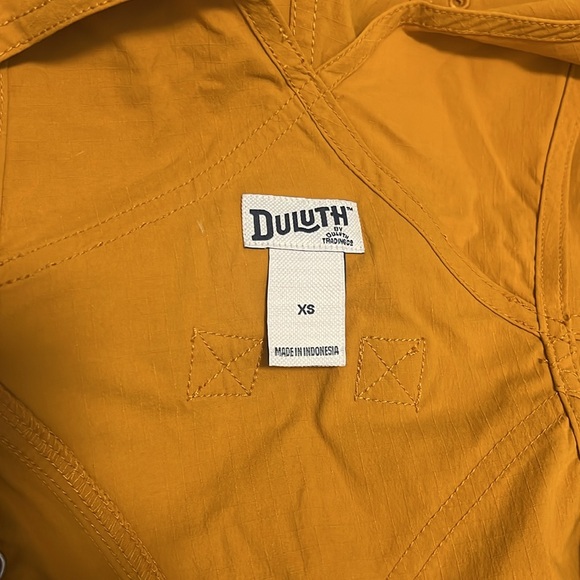 Brand: Duluth Trading Company | Mustard Yellow Heirloom Gardening Short Overalls - Picture 4 of 6